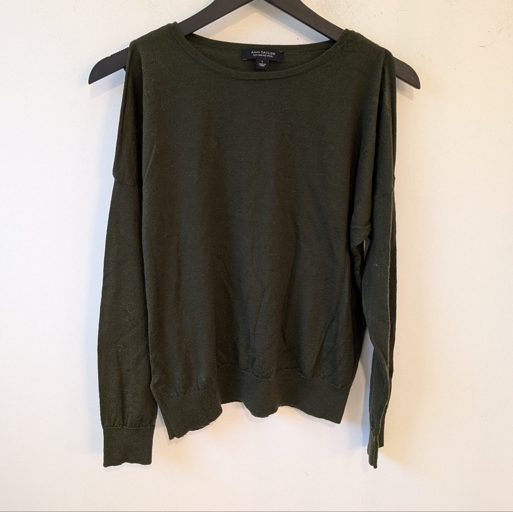 Ann Taylor Women's Green 100% Merino Wool Cold Shoulder Sweater Large